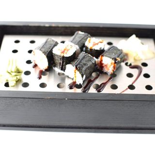 Макі з лососем (220г)