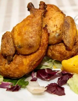 Cocosel pitic la ceaun