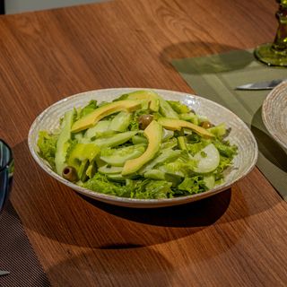 მწვანე სალათა