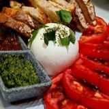 BURRATA AL PESTO