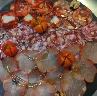 Tabla De Embutidos