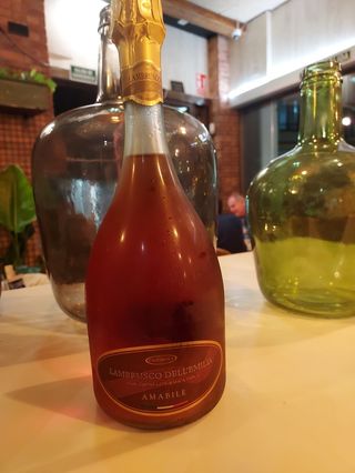 Vino Espumoso Lambrusco Rosado