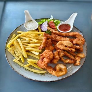 Pileći štapići sa pomfritom 320 gr