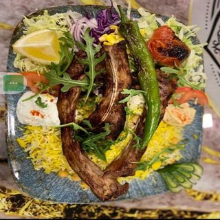 CHULETA DE CORDERO +ARROZ 