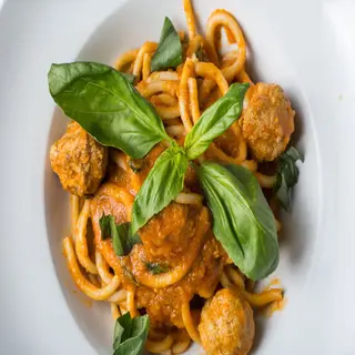 Spaghetti Meatballs “Omaggio Alla Cultura Italo Americana" 
