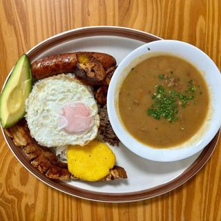 Bandeja Paisa