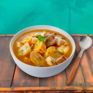 Sancocho de res