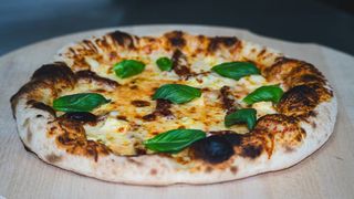 Pizza Specială Ø 32cm