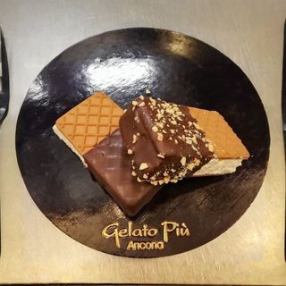 Biscotto semifreddo medio fiordilatte e cioccolato