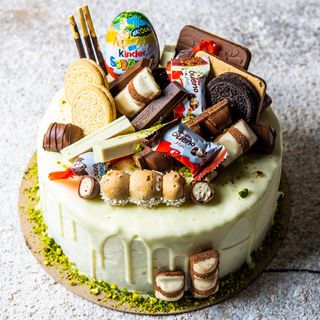 Tarta Pequeña Kinder (4 A 6 Raciones)