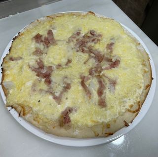 Pizza Prosciutto (33 Cm.)
