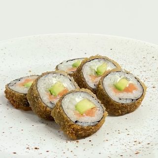 Futomaki de salmón (6 Uds.)