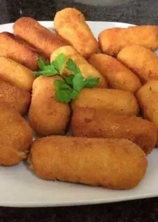 Ración De Croquetas De Pollo (6 Uds.)