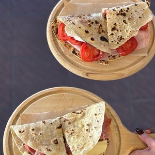 Tonno, pomodoro e cipolla