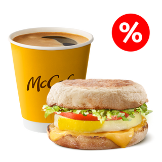 ფრეშ მაფინი კვერცხით და ყავა