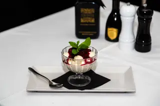 Crema di mascarpone ai frutti di bosco