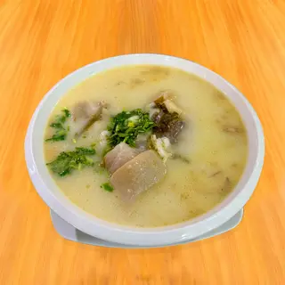 Caldo De Pata De Res