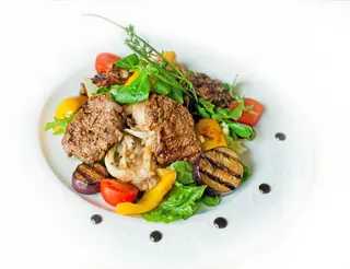 Salata Calda El Greco