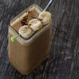 Iced Banana Date Latte 