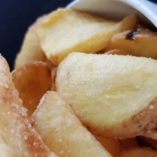 Patate dippers incavate con buccia 
