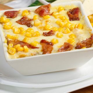 Maicitos gratinados de carne