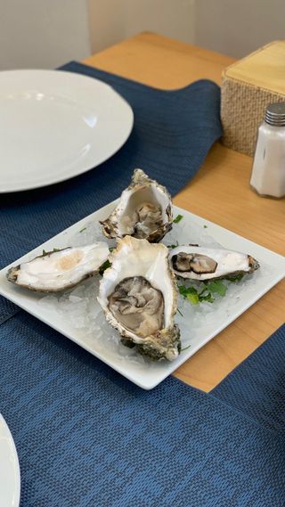 Huîtres Fraîches Cratinie Par Pièce