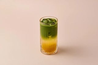 Матча-тоник Маракуйя