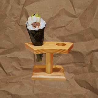 124. Temaki De Pez Mantequilla Trufa Y Aguacate (1 Pza.)