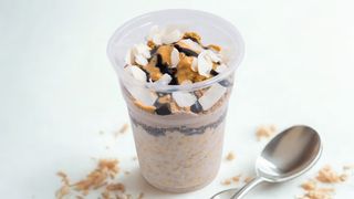 Proteinska ovsena kaša sa čokolada milkshake