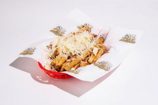 Cartofi prajiti naturali cu mozzarella