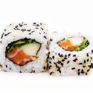 Uramaki de Salmó amb Picant
