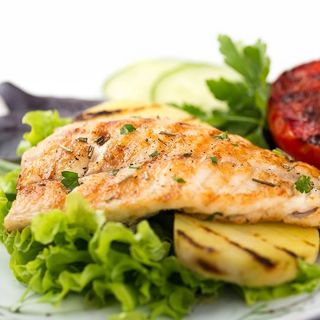 PIERŚ GRILLOWANA 500 g