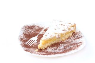 Porción De Torta Della Nonna