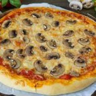 Pizza Fungi (28 Cm.)