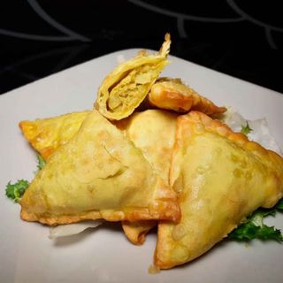 14. Samosa (5 p)