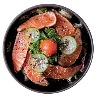 Tataki salmon salad 