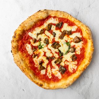 Pizza Funghi
