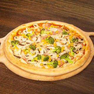 Nowa Pizza CAPRICIOSA + 32