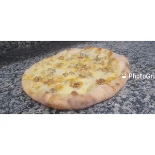 45. Pizza gorgo noci