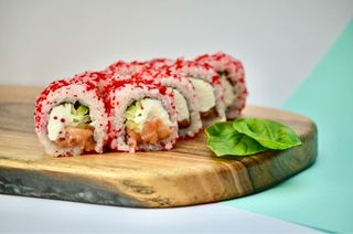 Філадельфія в ікрі масаго (200г)