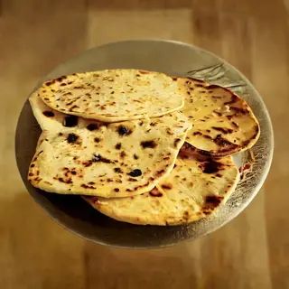 Пърленка с чесън и масло (1бр)