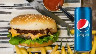 Bacon cheese + Pepsi 0.33l