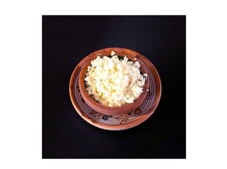 Brânză telemea rasă