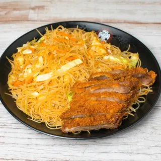Fideos Con Lomo De Cerdo