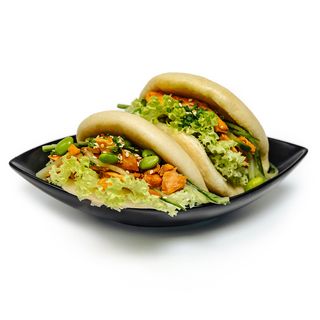 Bao z łososiem Teriyaki