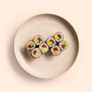 87. Hosomaki Atún y Aguacate (8 pzs.)