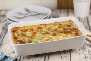 1/2 LASANHA DE  CARNE