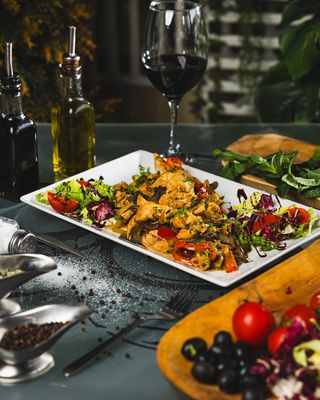 TIGAIE DE PUI CU LEGUME