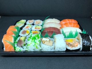 Sushi Box (Para 2 Personas)