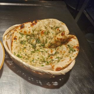 Naan de quesos 